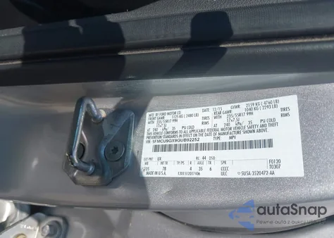 2016 Ford Escape Se z USA, uszkodzony, nr VIN 1FMCU9GX9GUB92252